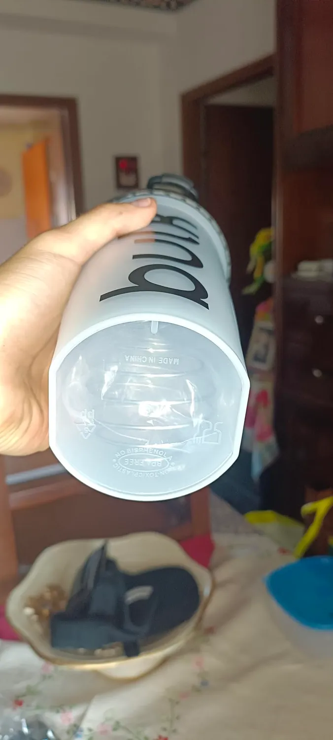 Bulk Shaker Iconic 750 ml shaker sans BPA