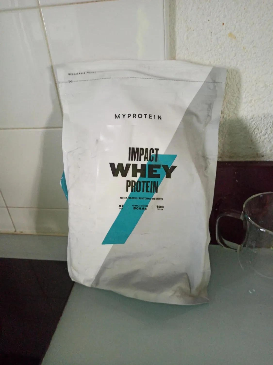 Myprotein Impact Whey protéine whey 1 kg chocolat naturel