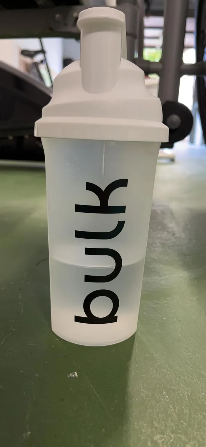 BULK Shaker Classic shaker protéiné noir 750 ml étanche