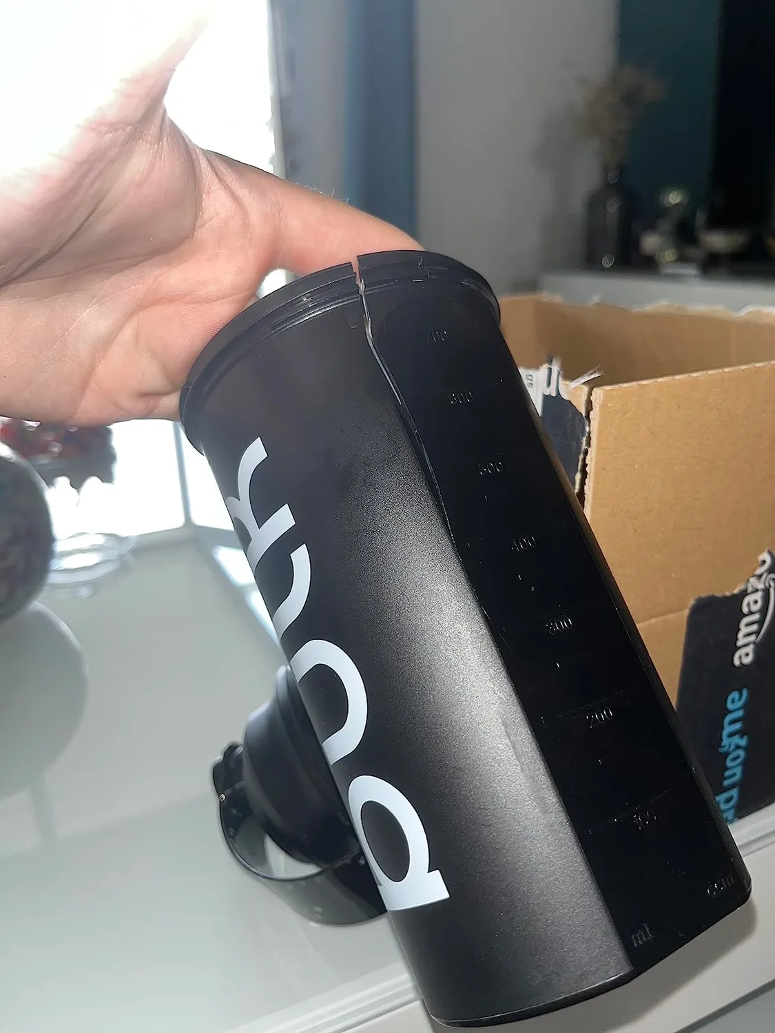 BULK Shaker Classic shaker protéiné noir 750 ml étanche